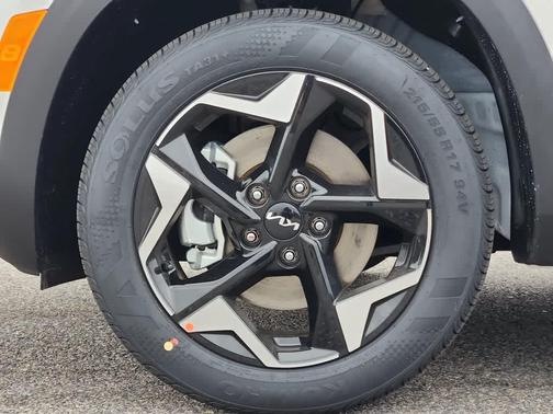 2025 Kia Seltos S