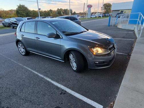 2015 Volkswagen Golf TDI SE 4-Door
