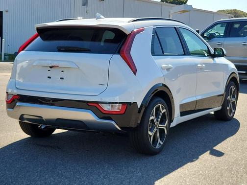 2025 Kia Niro EX Touring