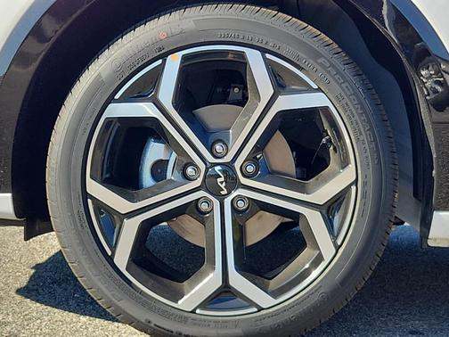 2025 Kia Niro EX Touring