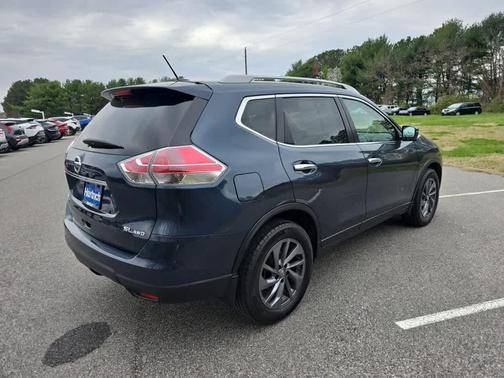 2016 Nissan Rogue SL