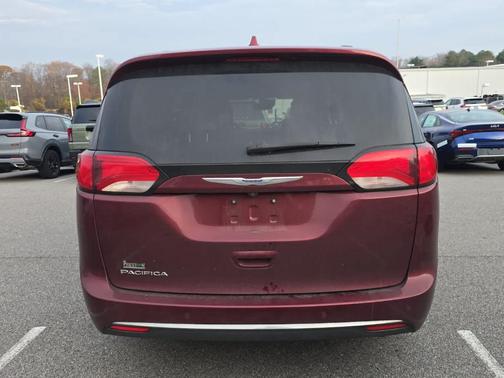 2019 Chrysler Pacifica Touring-L Plus