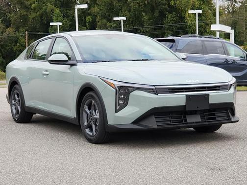 2025 Kia K4