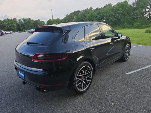 2018 Porsche Macan Sport Edition