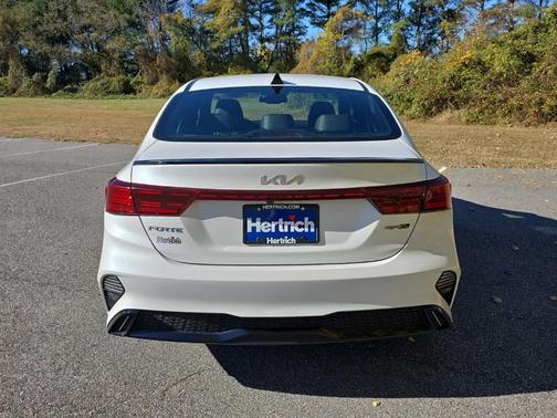 2022 Kia Forte GT-Line