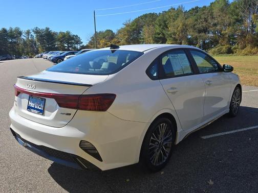2022 Kia Forte GT-Line