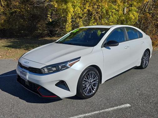 2022 Kia Forte GT-Line