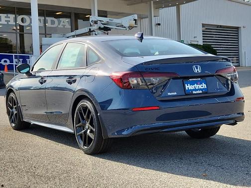 2026 Honda Civic Hybrid 