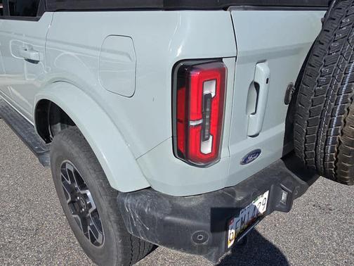 2023 Ford Bronco Outer Banks