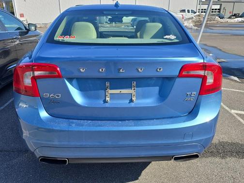 2014 Volvo S60 T5 Premier