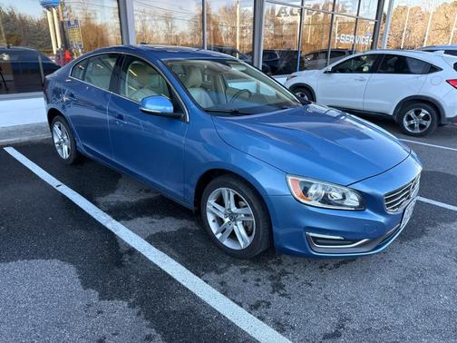 2014 Volvo S60 T5 Premier