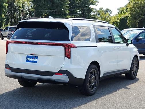 2026 Kia Carnival Hybrid EX