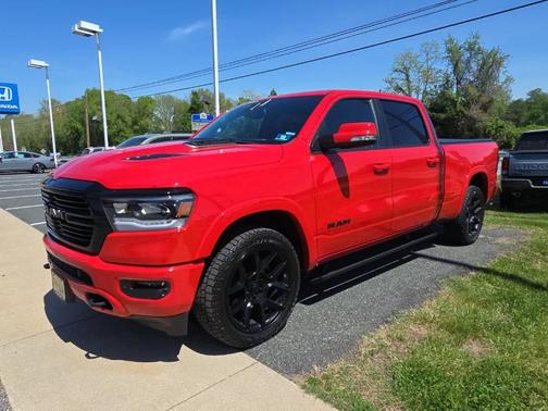Flame Red Clearcoat 2020 RAM 1500 Laramie