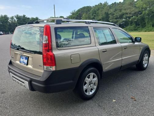 2005 Volvo XC70 2.5T