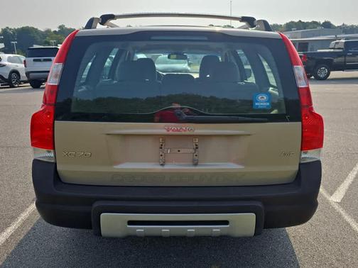 2005 Volvo XC70 2.5T