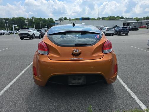 2016 Hyundai Veloster Base