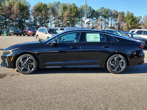 2025 Kia K5 GT-Line