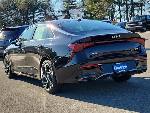 2025 Kia K5 GT-Line