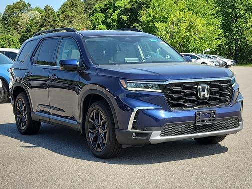 2025 Honda Pilot TOURING+