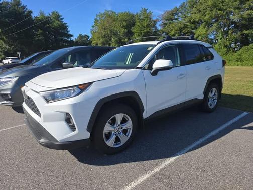 2019 Toyota RAV4 XLE
