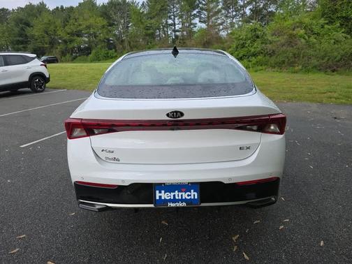 2021 Kia K5 EX