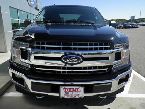 SHADOW BLACK 2018 Ford F-150
