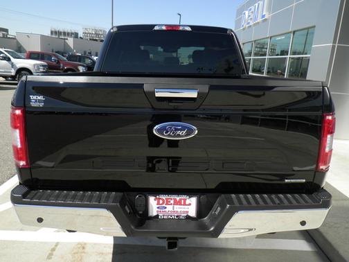 SHADOW BLACK 2018 Ford F-150