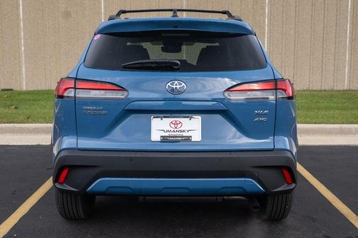 2026 Toyota Corolla Cross XLE