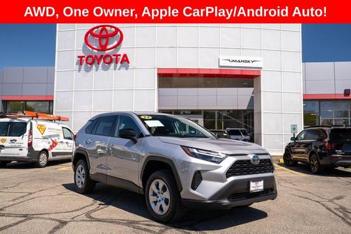 2023 Toyota RAV4 LE