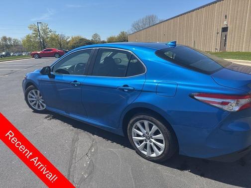 2020 Toyota Camry LE