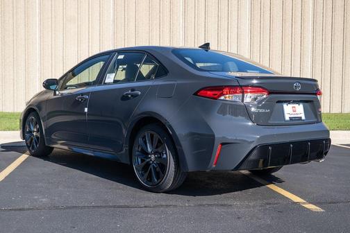2026 Toyota Corolla Hybrid SE