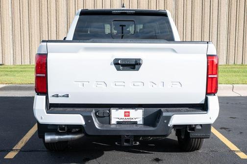 2025 Toyota Tacoma SR5