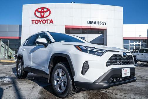 2025 Toyota RAV4 XLE