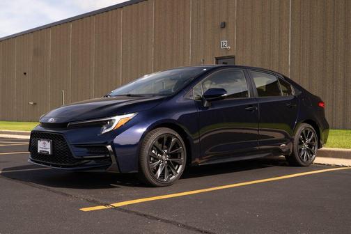 2025 Toyota Corolla Hybrid SE