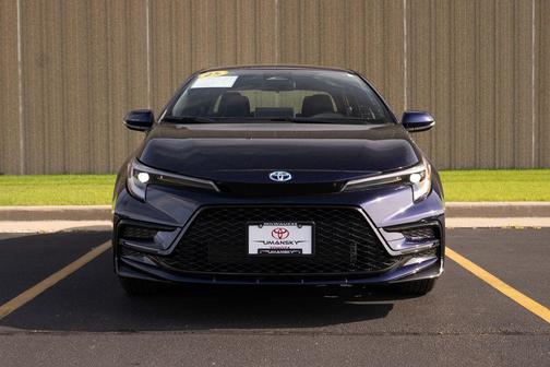 2025 Toyota Corolla Hybrid SE
