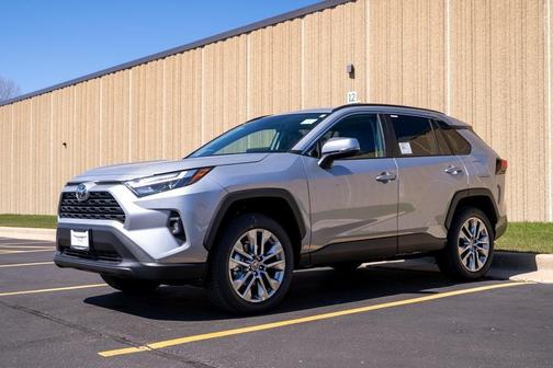 2025 Toyota RAV4 XLE Premium