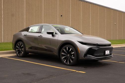 2025 Toyota Crown Platinum