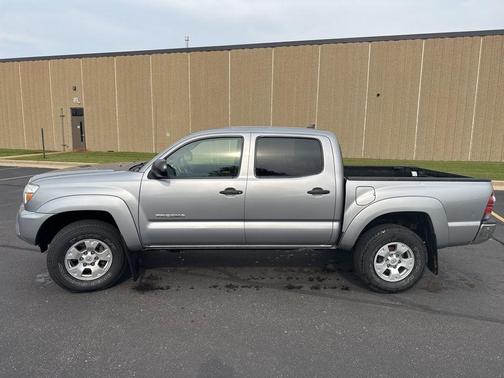 2015 Toyota Tacoma Base