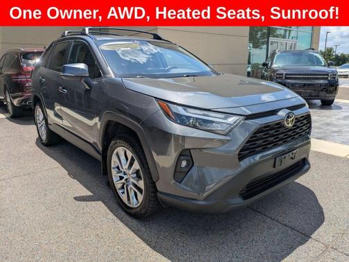 2022 Toyota RAV4 XLE Premium