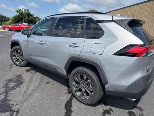 2024 Toyota RAV4 Hybrid XLE Premium