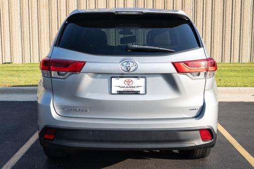 2018 Toyota Highlander LE