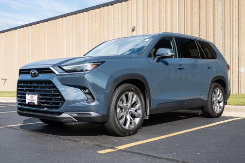 2024 Toyota Grand Highlander LIMITED