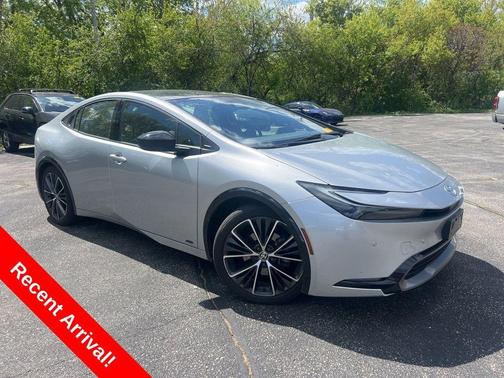 CUTTING EDGE 2023 Toyota Prius XLE