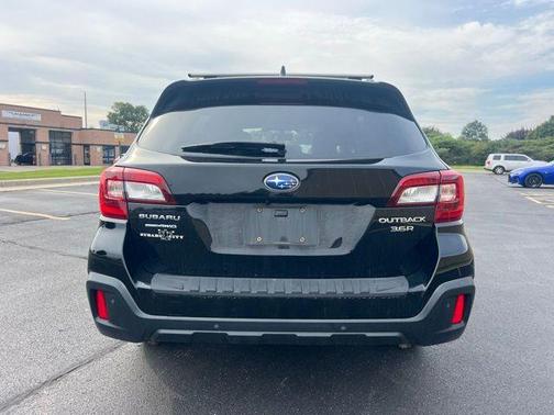 2018 Subaru Outback 3.6R Touring