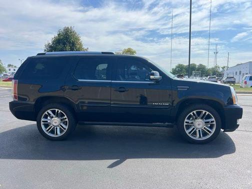 2014 Cadillac Escalade Premium