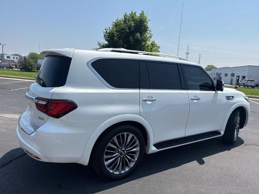 2021 INFINITI QX80 SENSORY