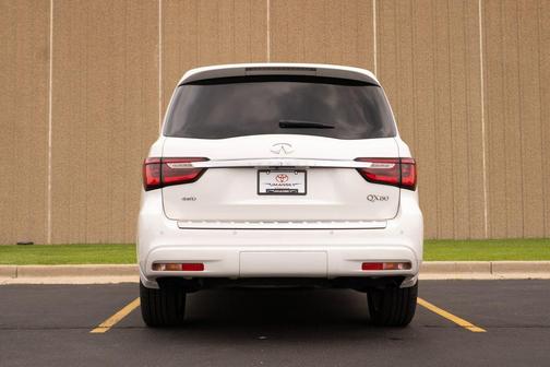 2021 INFINITI QX80 SENSORY