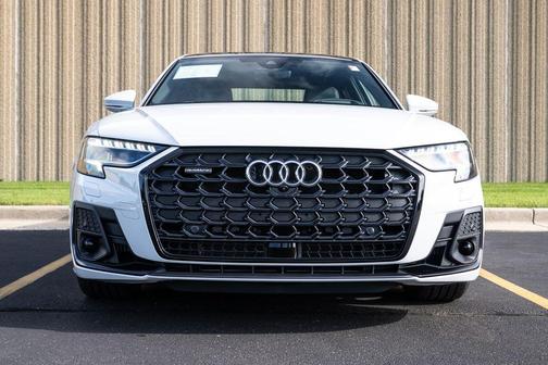 2025 Audi A8 L 55