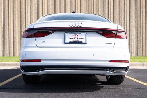 2025 Audi A8 L 55