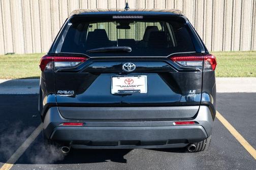 2023 Toyota RAV4 LE